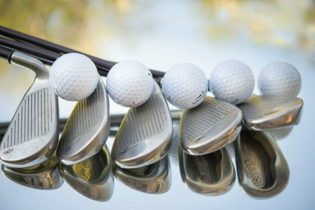Golf Clubs Polishing